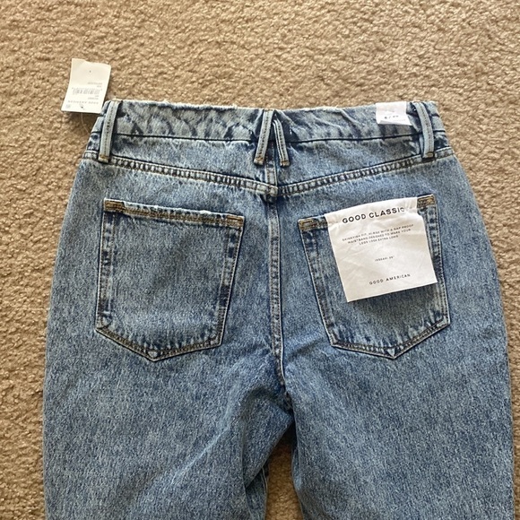 Good American Light Blue High Rise Jeans - Picture 9 of 10